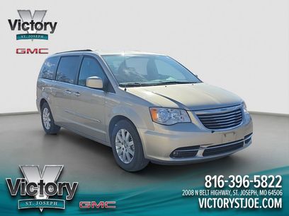 Used 2016 Chrysler Town & Country Touring w/ Driver Convenience Group