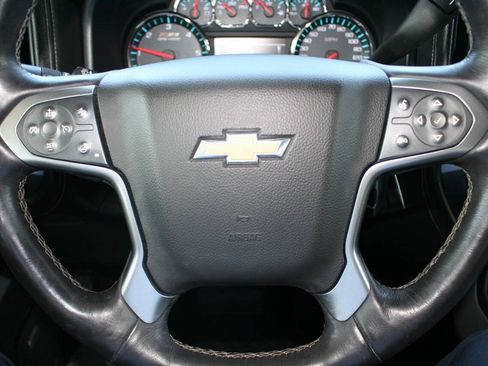 Used 2016 Chevrolet Silverado 1500 LTZ Z71 w/ LTZ Plus Package AWD/4WD image 17