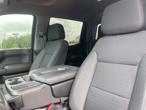 Used 2023 Chevrolet Silverado 1500 Custom RWD image 8
