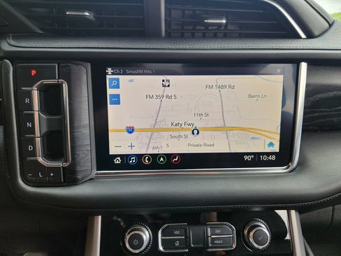 Used 2021 GMC Yukon XL Denali AWD/4WD image 17
