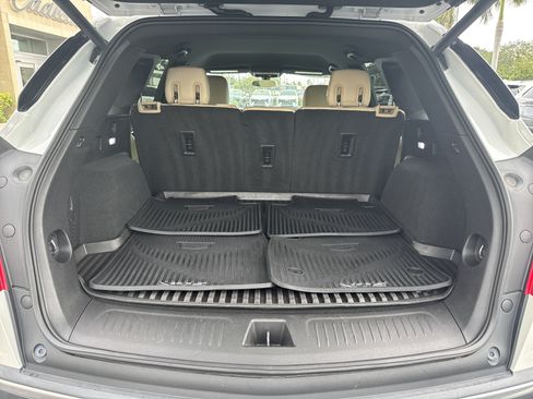 Used 2018 Cadillac XT5 Premium Luxury FWD image 11
