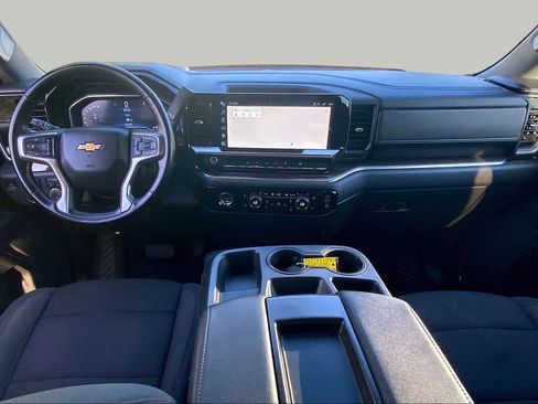 Used 2023 Chevrolet Silverado 1500 LT AWD/4WD image 16