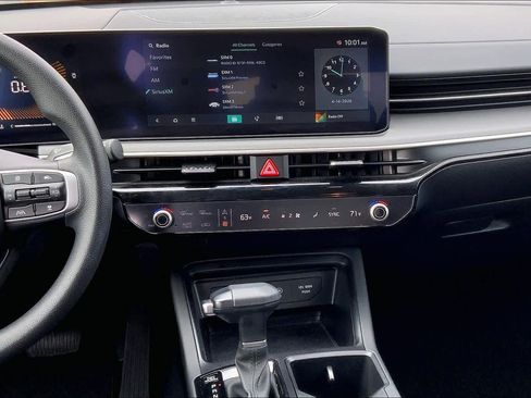 Used 2025 Kia K5 LXS image 7