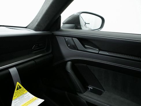 Certified 2024 Porsche 911 GT3 image 25