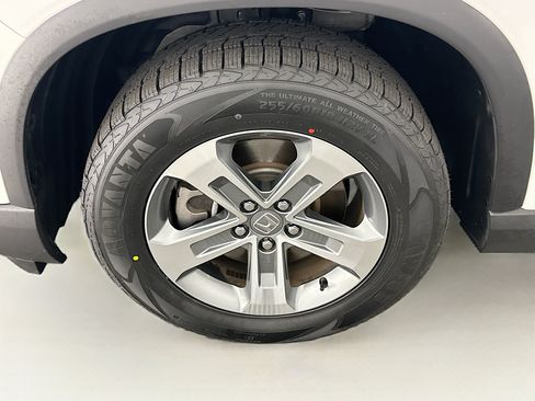 Used 2023 Honda Pilot EX-L image 11
