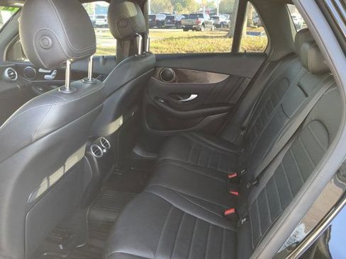 Used 2022 Mercedes-Benz GLC 300 image 13