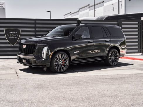 Used 2026 Cadillac Escalade V AWD/4WD image 5