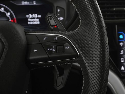 Used 2022 Lamborghini Urus AWD/4WD image 25