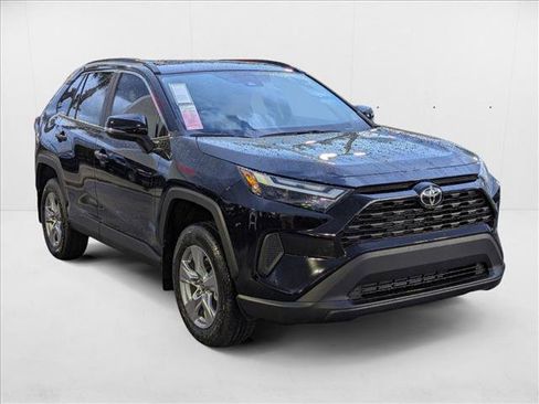 New 2025 Toyota RAV4 XLE image 7