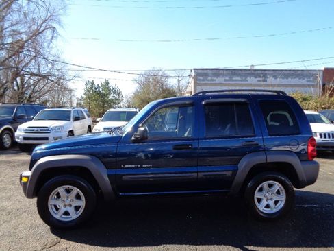Used 2003 Jeep Liberty Sport RWD image 8