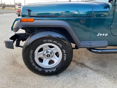Used 1995 Jeep Wrangler Rio Grande image 34