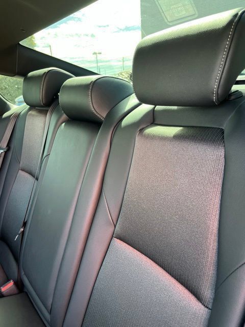 Used 2020 Honda Accord Sport image 4