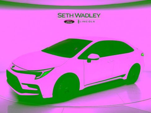 Used 2024 Toyota Corolla SE FWD image 3