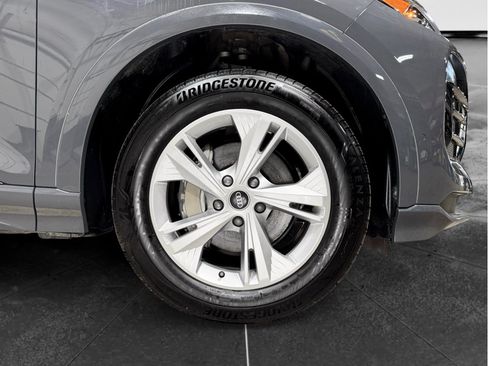 Used 2025 Audi Q6 e-tron Premium Plus w/ Premium Plus RWD image 34