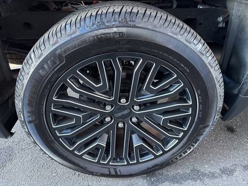 Used 2022 GMC Sierra 1500 Denali Ultimate image 14