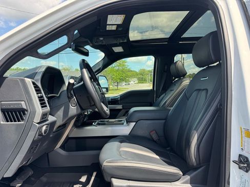 Used 2022 Ford F450 Platinum w/ FX4 Off-Road Package image 20