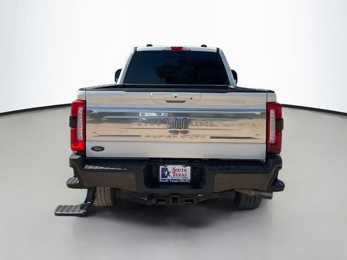 Used 2024 Ford F250 King Ranch w/ Tremor Off-Road Package AWD/4WD image 6