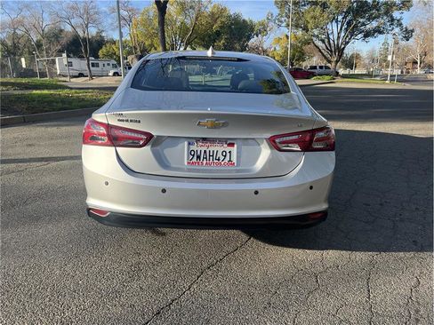 Used 2019 Chevrolet Malibu LT image 6