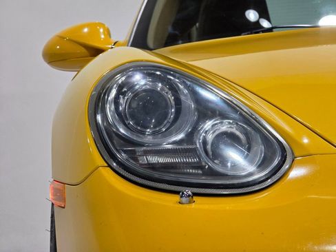 Used 2011 Porsche Cayman RWD image 15