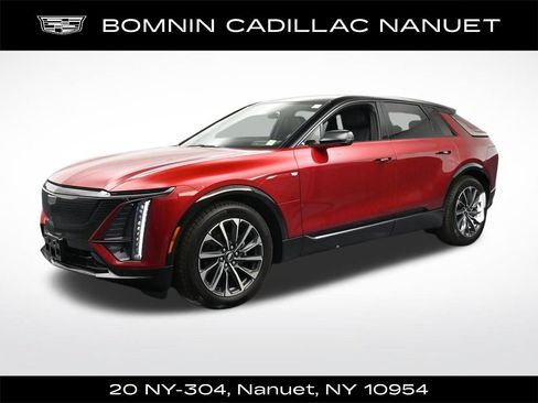 Used 2025 Cadillac Lyriq Sport AWD/4WD image 1