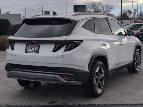 Certified 2025 Hyundai Tucson SEL image 4