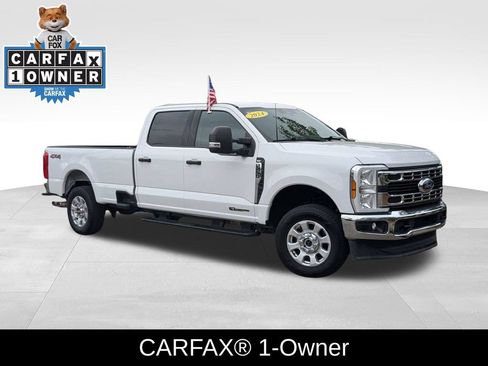 Used 2024 Ford F250 XLT AWD/4WD image 2
