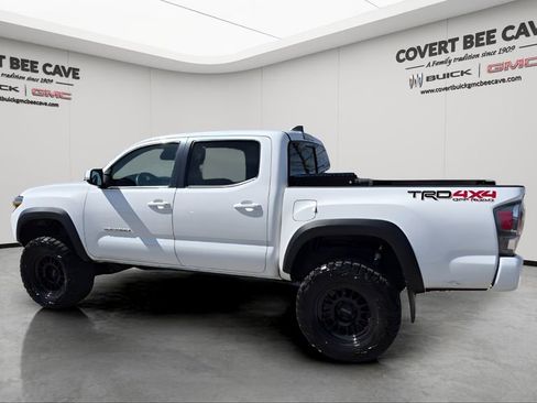 Used 2021 Toyota Tacoma TRD Off-Road w/ Technology Package image 6