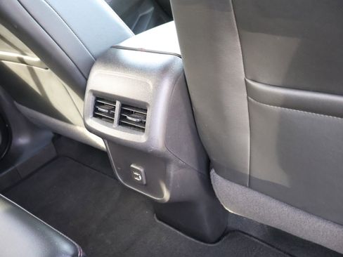 Used 2023 Chevrolet Equinox RS image 14