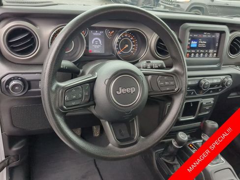 Used 2023 Jeep Wrangler Sport AWD/4WD image 22