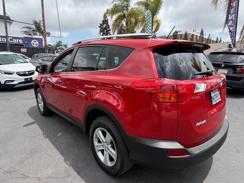 Used 2013 Toyota RAV4 XLE FWD image 5