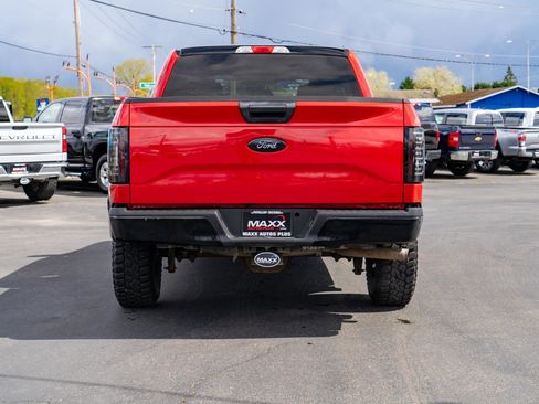 Used 2016 Ford F150 XLT image 11