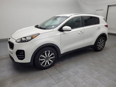 Used 2017 Kia Sportage EX image 2