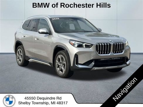 Used 2025 BMW X1 xDrive28i AWD/4WD image 1