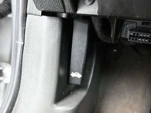 Used 2015 Chevrolet Sonic LTZ image 26