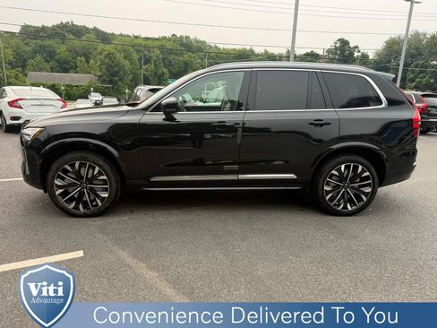 New 2026 Volvo XC90 T8 Ultra w/ Protection Package AWD/4WD image 5