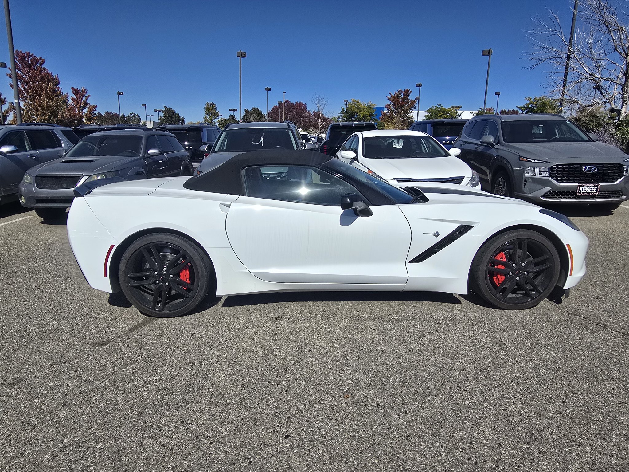 Used 2016 Chevrolet Corvette Stingray Convertible w/ Battery Protection Package RWD image 18