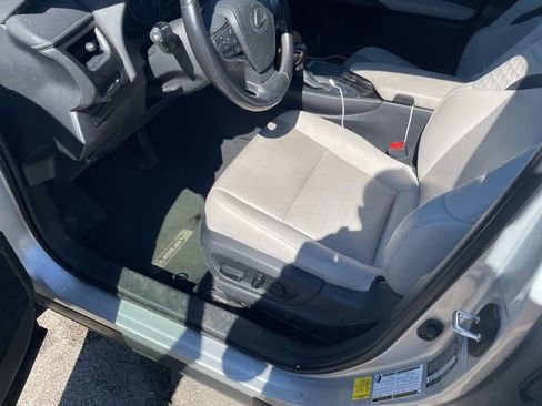 Used 2020 Lexus UX 250h w/ Accessory Package 2 image 11