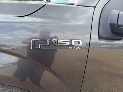 Used 2019 Ford F150 XL w/ Equipment Group 101A Mid image 7