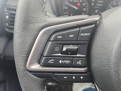 Used 2025 Subaru Outback Premium image 14