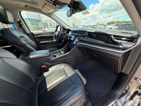 Used 2024 Jeep Grand Cherokee Limited 4xe AWD/4WD image 23