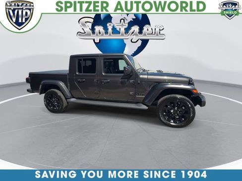 Used 2021 Jeep Gladiator Overland AWD/4WD image 10