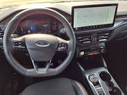 Used 2024 Ford Escape ST-Line w/ Tech Pack #1 FWD image 14
