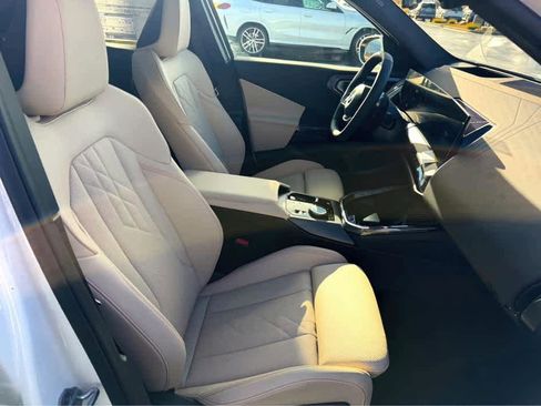 New 2026 BMW X3 xDrive30 w/ Premium Package AWD/4WD image 12
