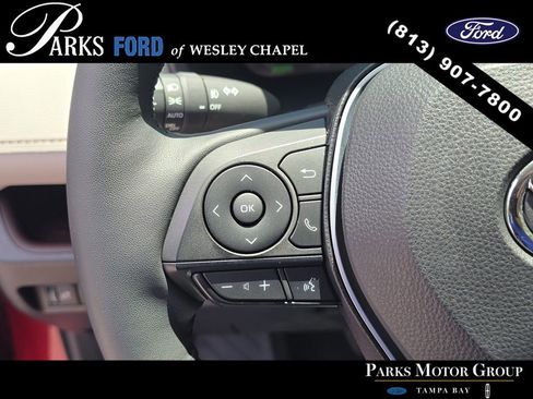 Used 2023 Toyota RAV4 Limited AWD/4WD image 31