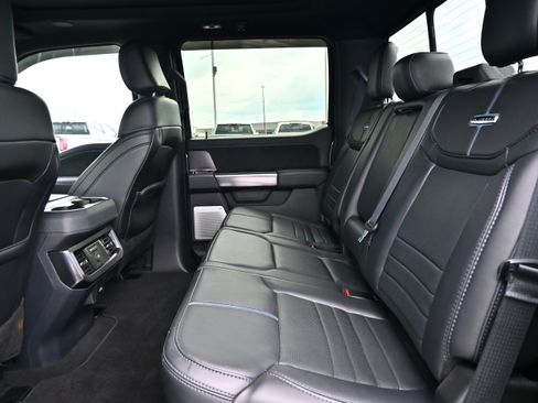 Used 2026 Ford F250 Platinum AWD/4WD image 18