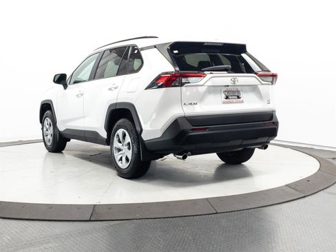 Used 2019 Toyota RAV4 LE w/ All Weather Liner Package AWD/4WD image 8