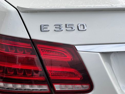 Used 2014 Mercedes-Benz E 350 Sedan image 28