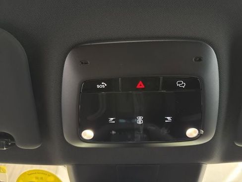 New 2026 Volvo EX30 Cross Country Ultra image 7