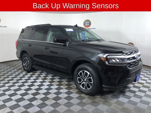 Used 2024 Ford Expedition XLT AWD/4WD image 16