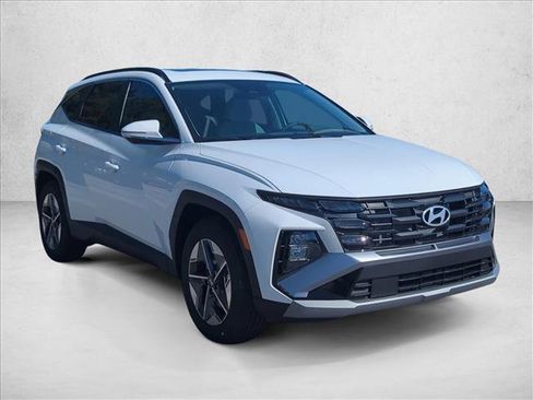 Certified 2025 Hyundai Tucson SEL image 7